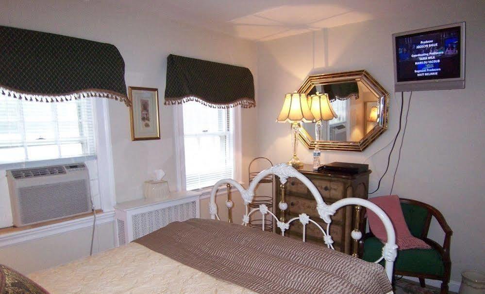Wellesley Bed And Breakfast ภายนอก รูปภาพ