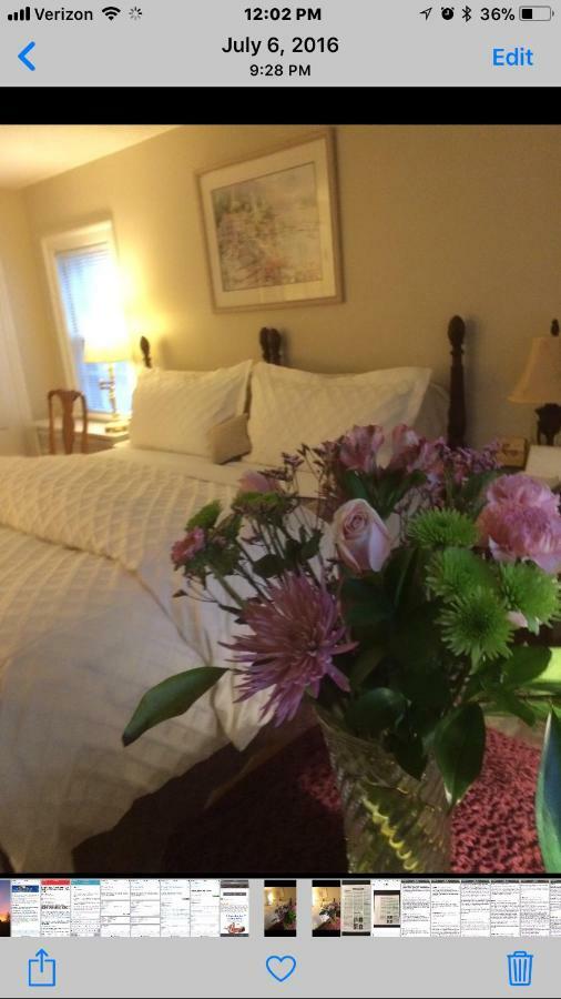 Wellesley Bed And Breakfast ภายนอก รูปภาพ