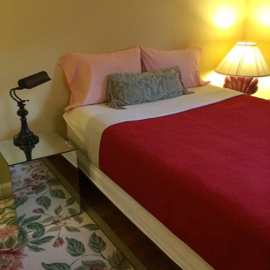 Wellesley Bed And Breakfast ภายนอก รูปภาพ
