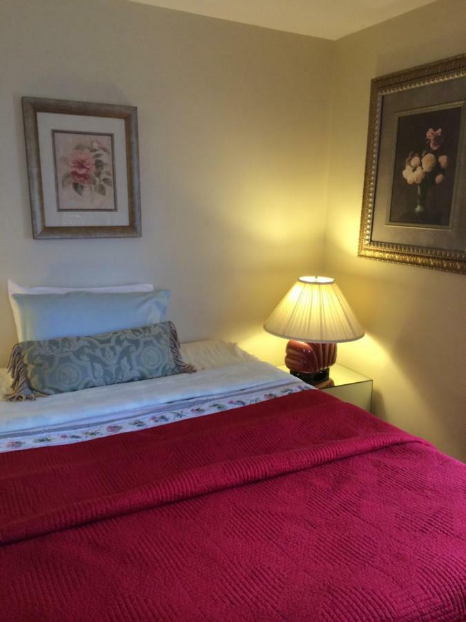Wellesley Bed And Breakfast ภายนอก รูปภาพ